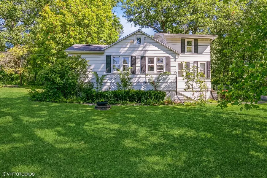 12521 S 90th AVE, Palos Park, IL 60464