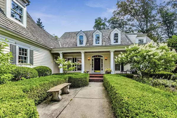 Libertyville, IL 60048,1651 Timber Woods LN