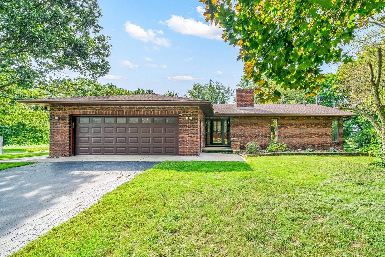 631 N 3859th. RD, Mendota, IL 61342
