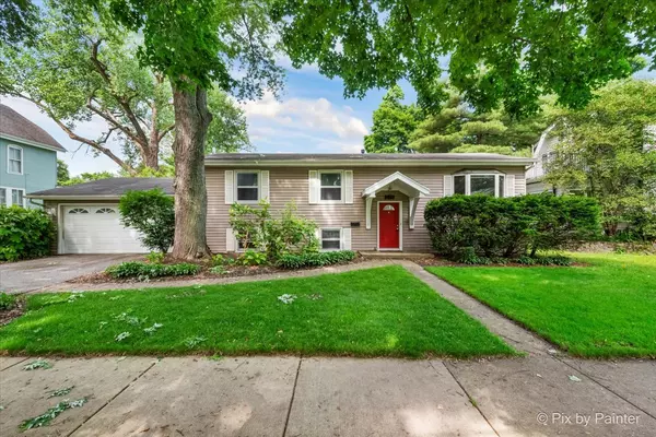 239 N Jackson ST, Batavia, IL 60510