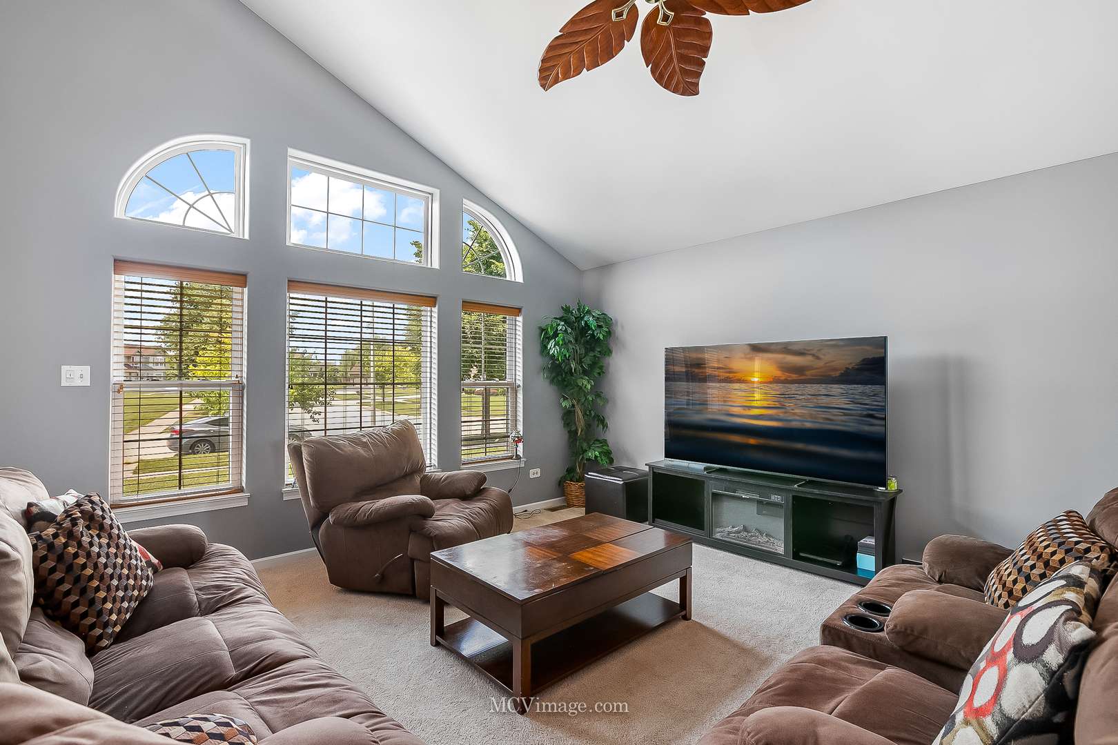 Channahon, IL 60410,25335 MALLARD DR