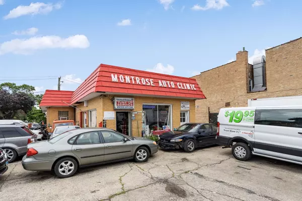 5801 W Montrose AVE, Chicago, IL 60634