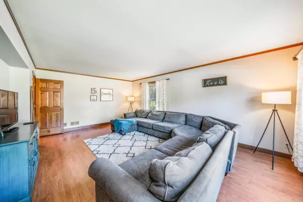 Sandwich, IL 60548,1112 S Wells ST