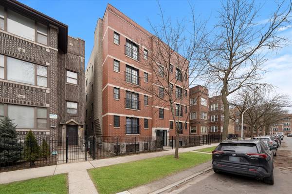 6835 S Cornell AVE #2S, Chicago, IL 60649