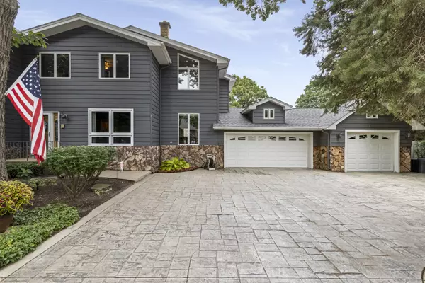 10646 S 82nd AVE, Palos Hills, IL 60465