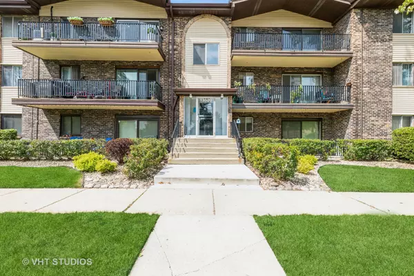 13520 Lawler AVE #46, Crestwood, IL 60418