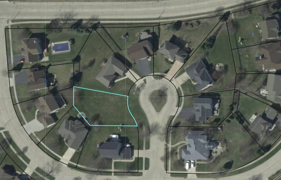 Lot 86 London CT, Sycamore, IL 60178