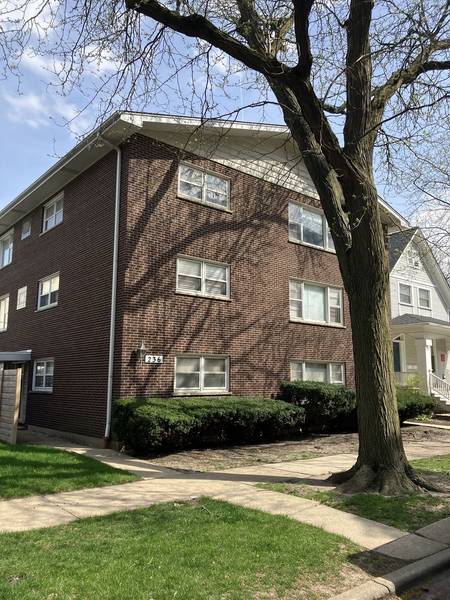 236 Marengo AVE #2N, Forest Park, IL 60130