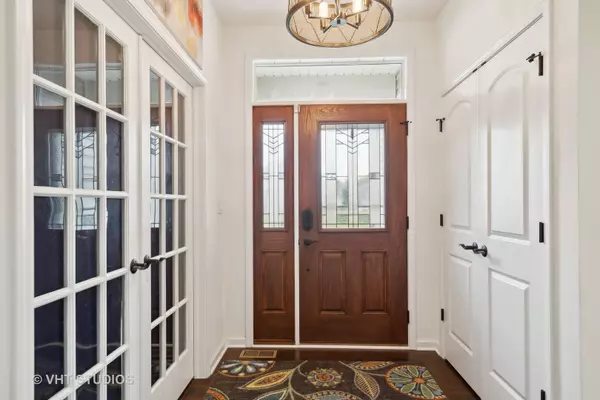 Woodstock, IL 60098,651 Flagg LN