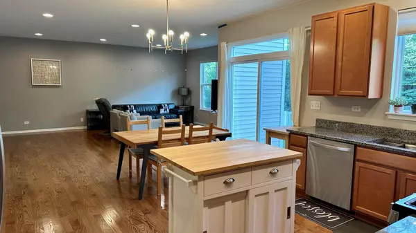 Lisle, IL 60532,5791 Oak Ridge WAY