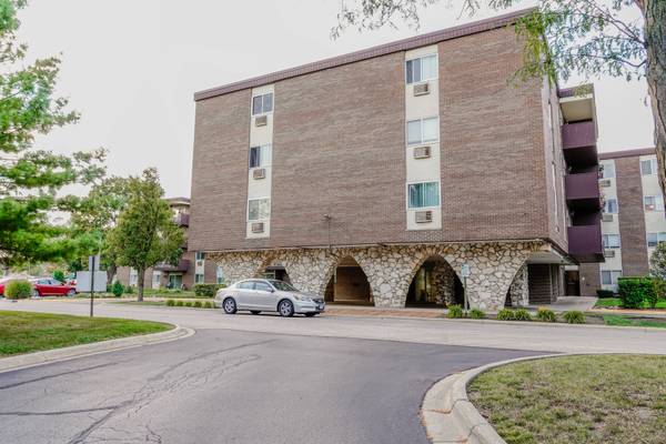 1311 S Finley RD #314, Lombard, IL 60148