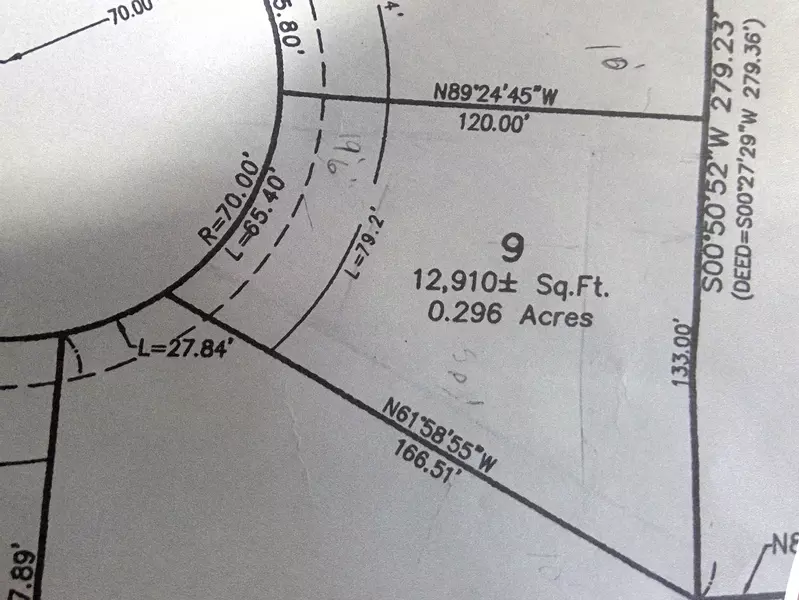 Lot 9 Heritage CT, Hebron, IL 60034