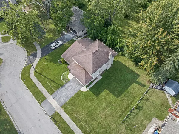 Matteson, IL 60443,4326 Kildare CT