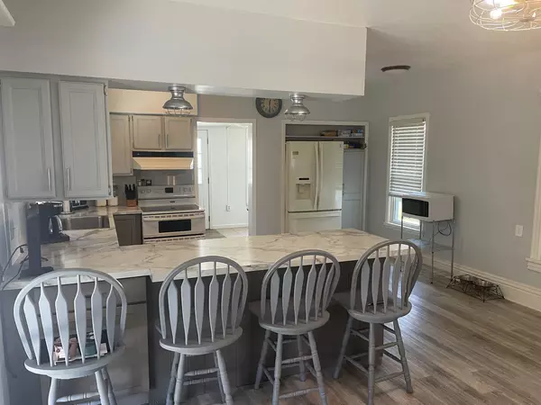 Capron, IL 61012,335 W Main ST