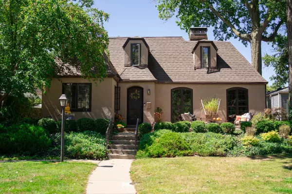 311 Cornell ST, Ottawa, IL 61350