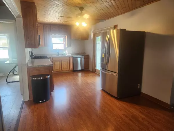 Antioch, IL 60002,42184 N 1st AVE