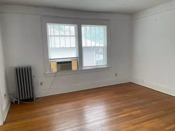 Urbana, IL 61801,1008 S Busey AVE