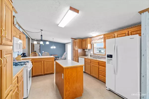 Sandwich, IL 60548,888 Meadowlark CIR