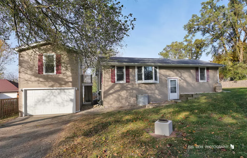 Wonder Lake, IL 60097