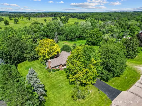 6403 Ridgeview DR, Huntley, IL 60142