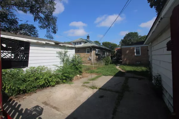 Calumet City, IL 60409,39 Warren ST