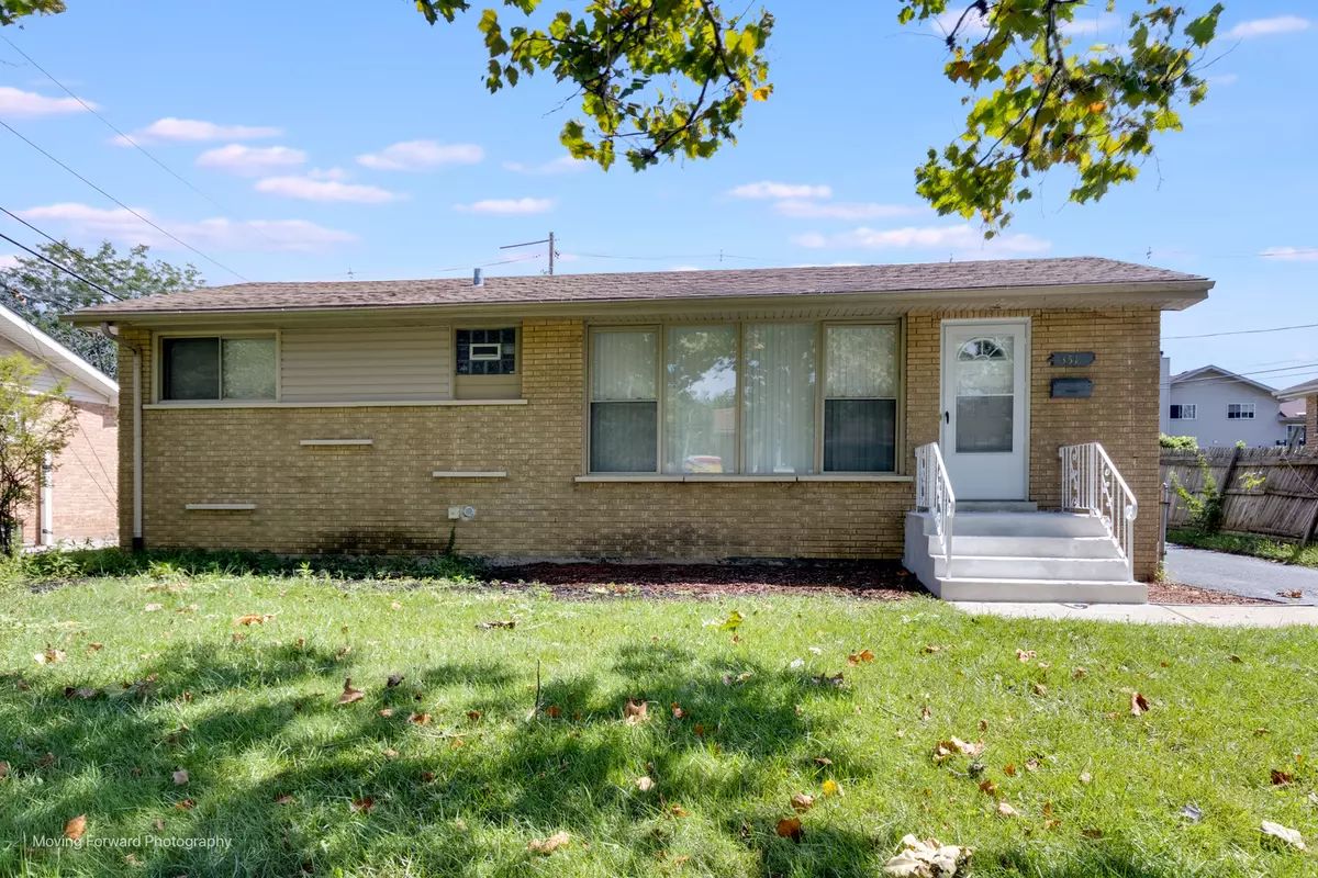 Chicago Heights, IL 60411,351 IRIS LN