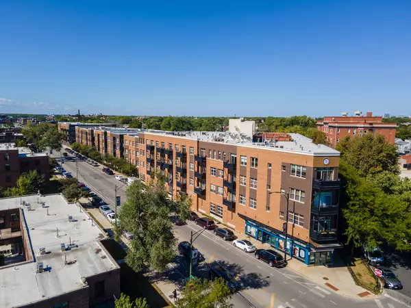 2915 N Clybourn AVE #310, Chicago, IL 60618