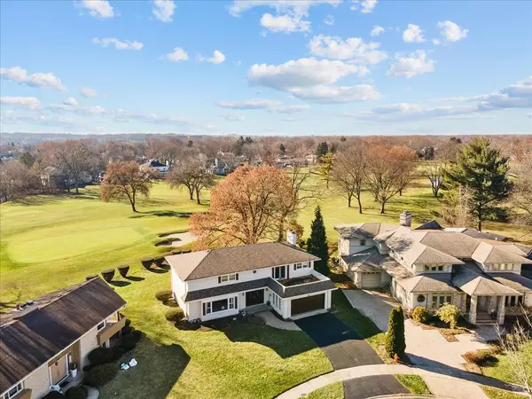 Naperville, IL 60563,624 Bowling Green CT