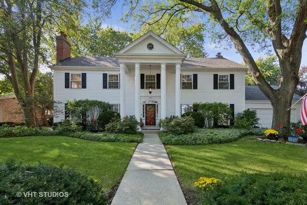 2434 Greenview RD, Northbrook, IL 60062