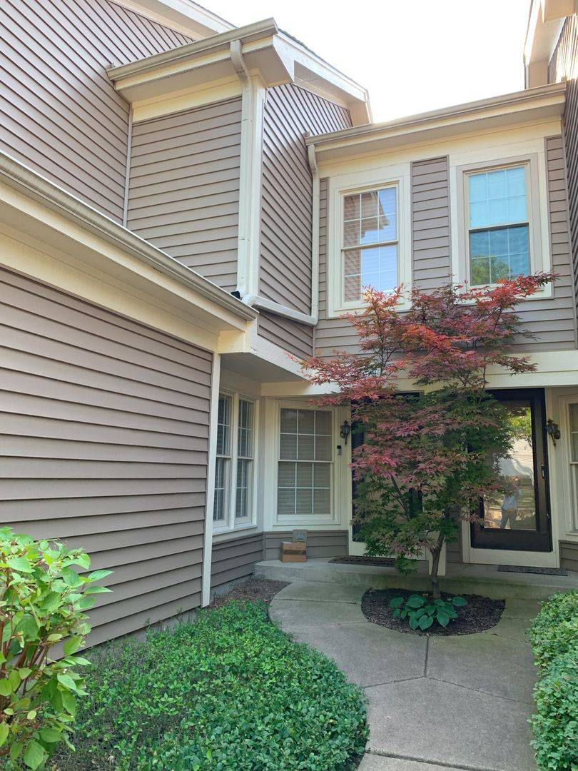 Schaumburg, IL 60173,283 Spring Creek CIR