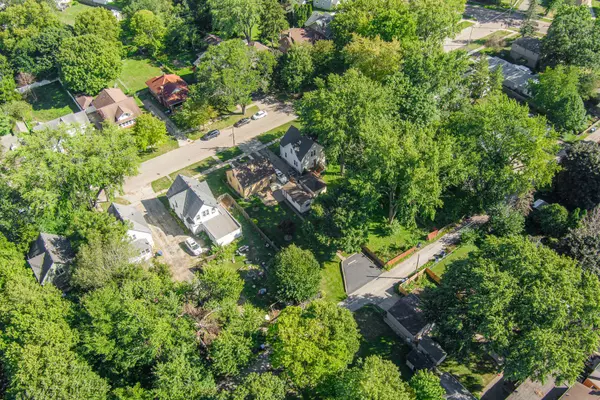 Dekalb, IL 60115,735 S 3rd ST