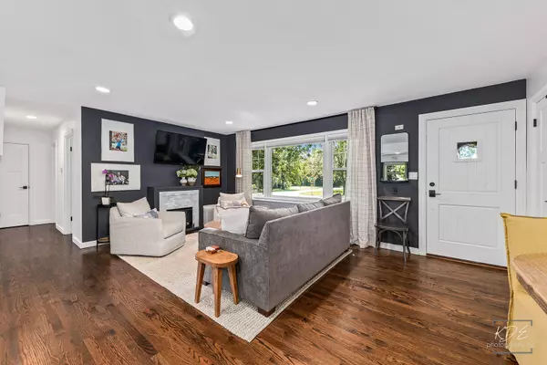 Naperville, IL 60563,25W110 Lacey AVE