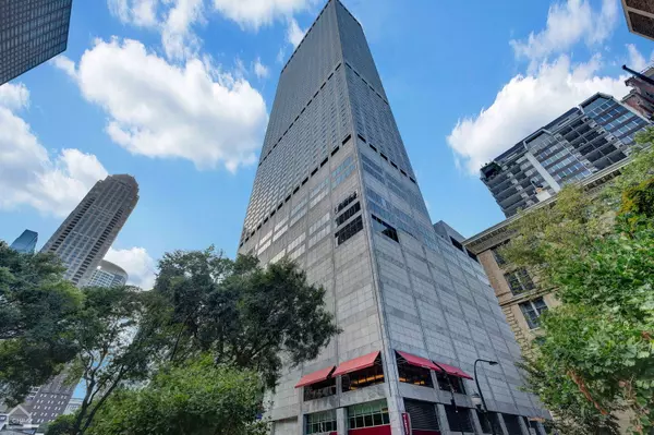 180 E Pearson ST #6404,  Chicago,  IL 60611