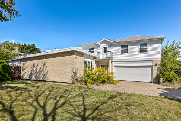 Des Plaines, IL 60018,1212 Andrea LN