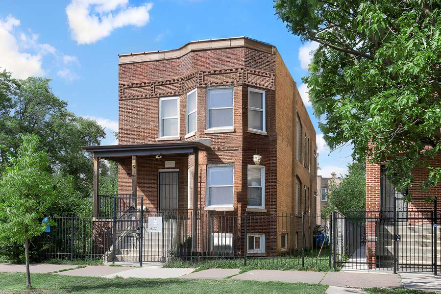 3622 W Franklin BLVD, Chicago, IL 60624