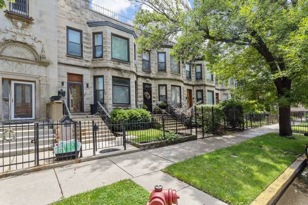 4331 S Forrestville AVE, Chicago, IL 60653