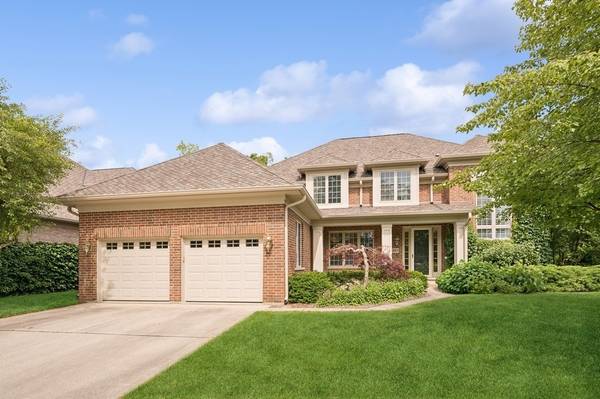 821 Gleneagle LN, Northbrook, IL 60062