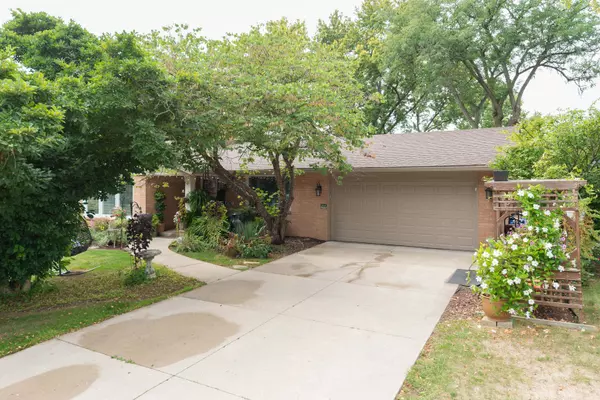 Rockford, IL 61107,4743 Welsh RD