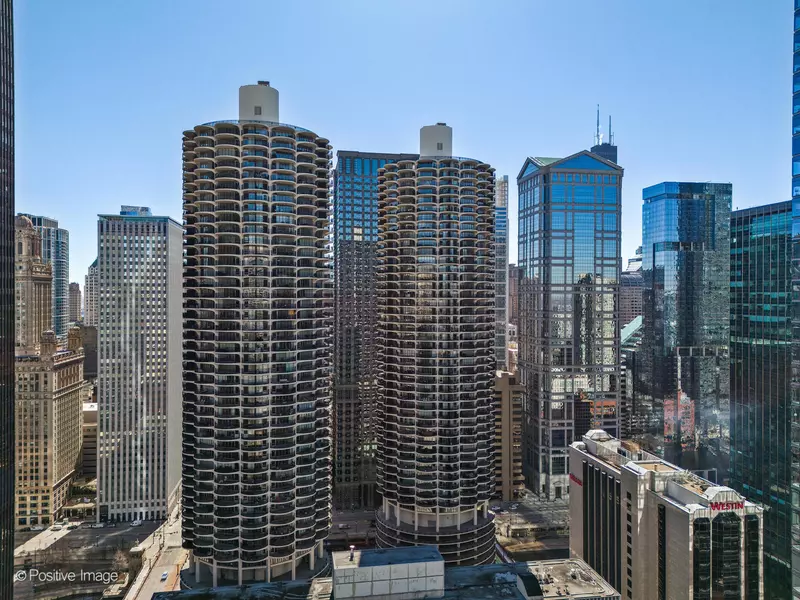 300 N State ST #5801, Chicago, IL 60654