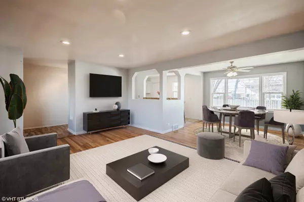 Dolton, IL 60419,14726 Dearborn ST