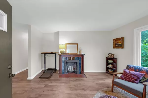 Monticello, IL 61856,702 S Charter ST