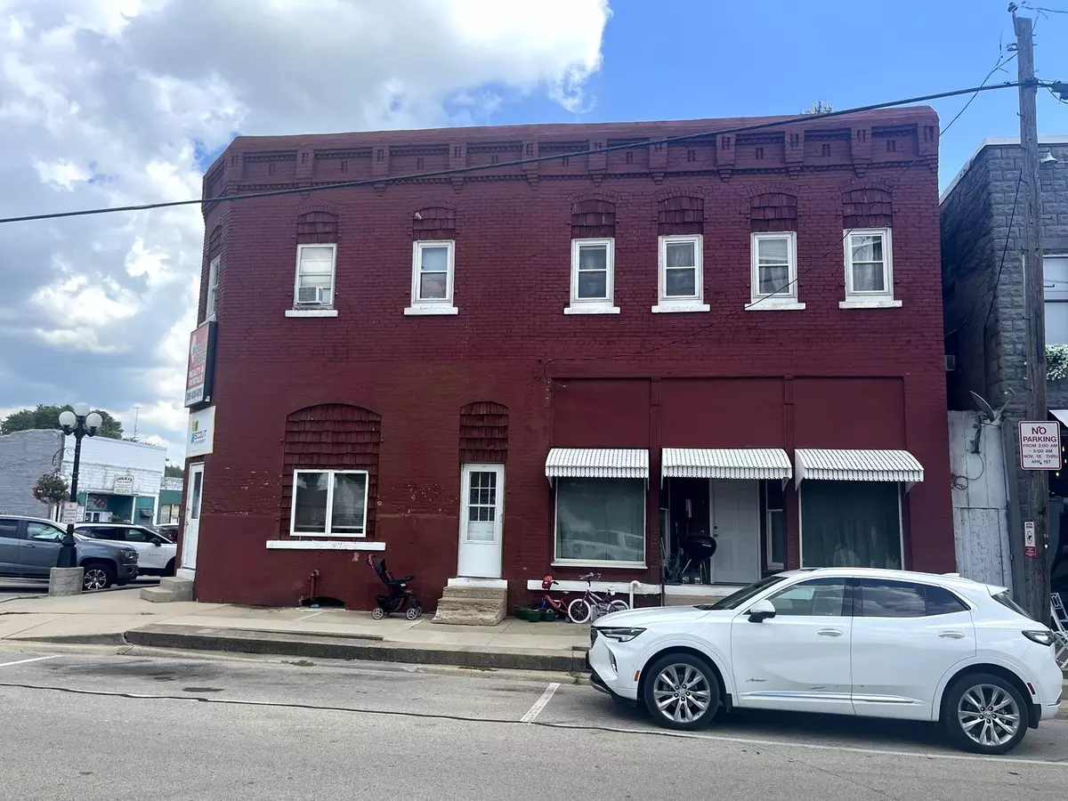 Colfax, IL 61728,101 S Center ST