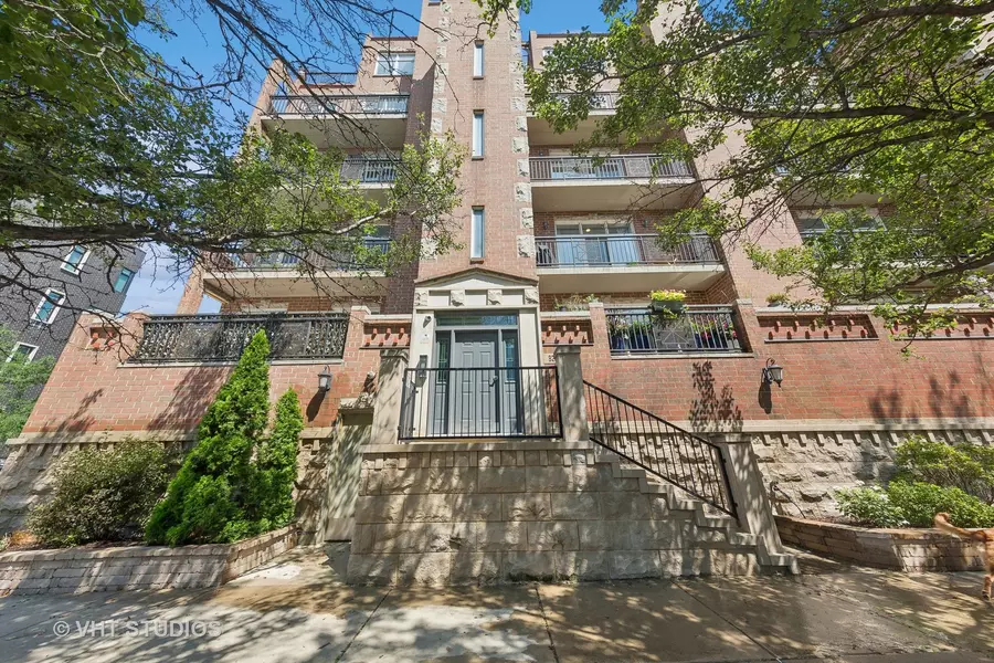 820 W Hubbard ST #4, Chicago, IL 60642