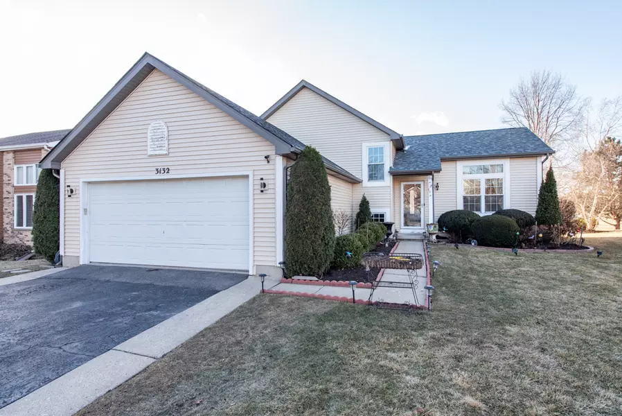 3132 W Newcastle CT, Waukegan, IL 60087