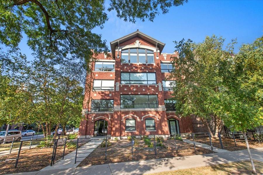 6900 N Sheridan RD #3W, Chicago, IL 60626