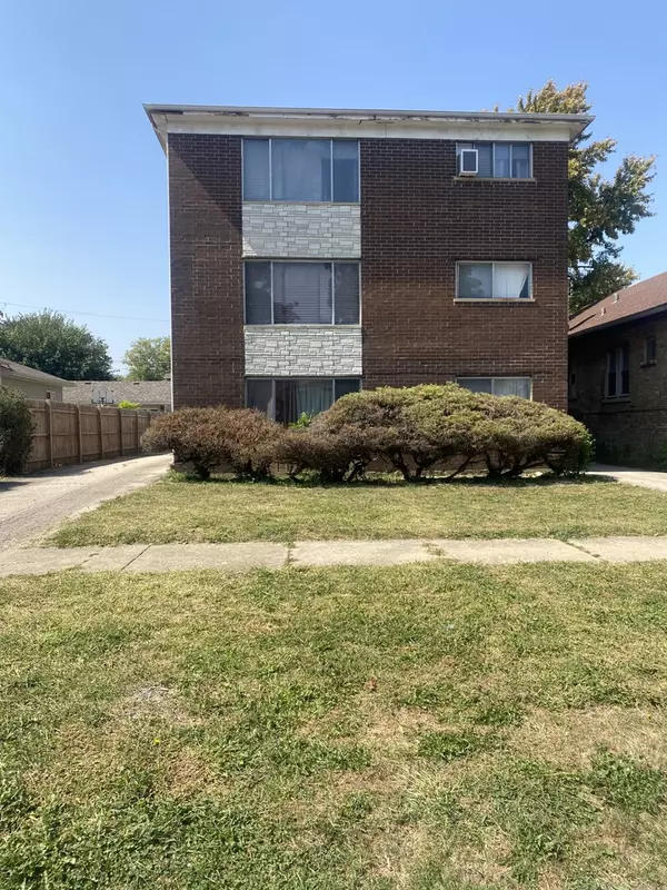 1820 S 2nd AVE, Maywood, IL 60153