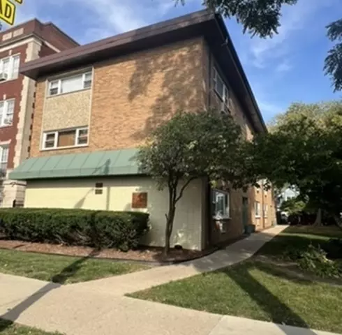 216 S Oak Park AVE #4, Oak Park, IL 60302