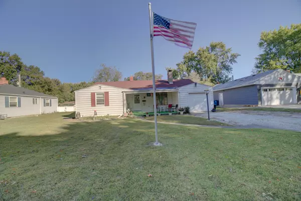 620 E Mulberry ST, Watseka, IL 60970