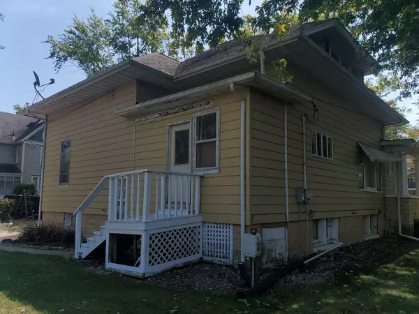Onarga, IL 60955,335 E Lincoln AVE