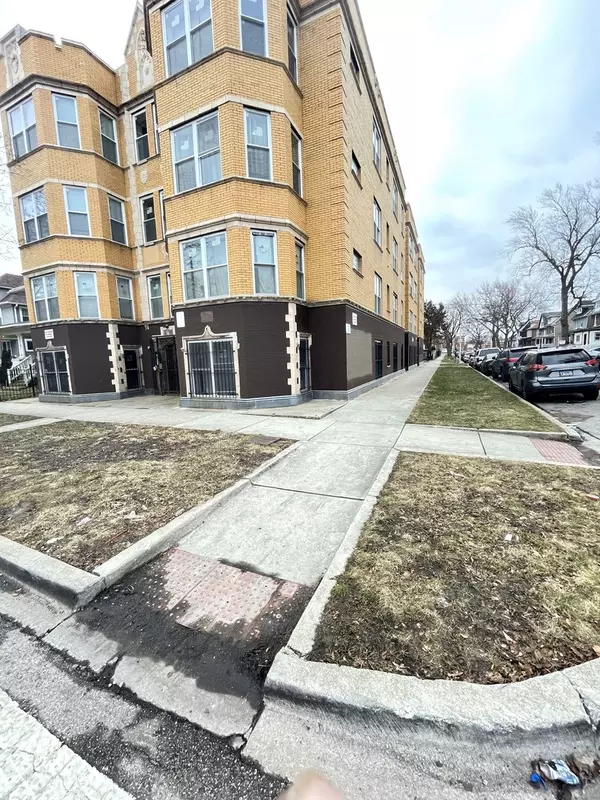 5222 W Washington BLVD #5225-1, Chicago, IL 60644